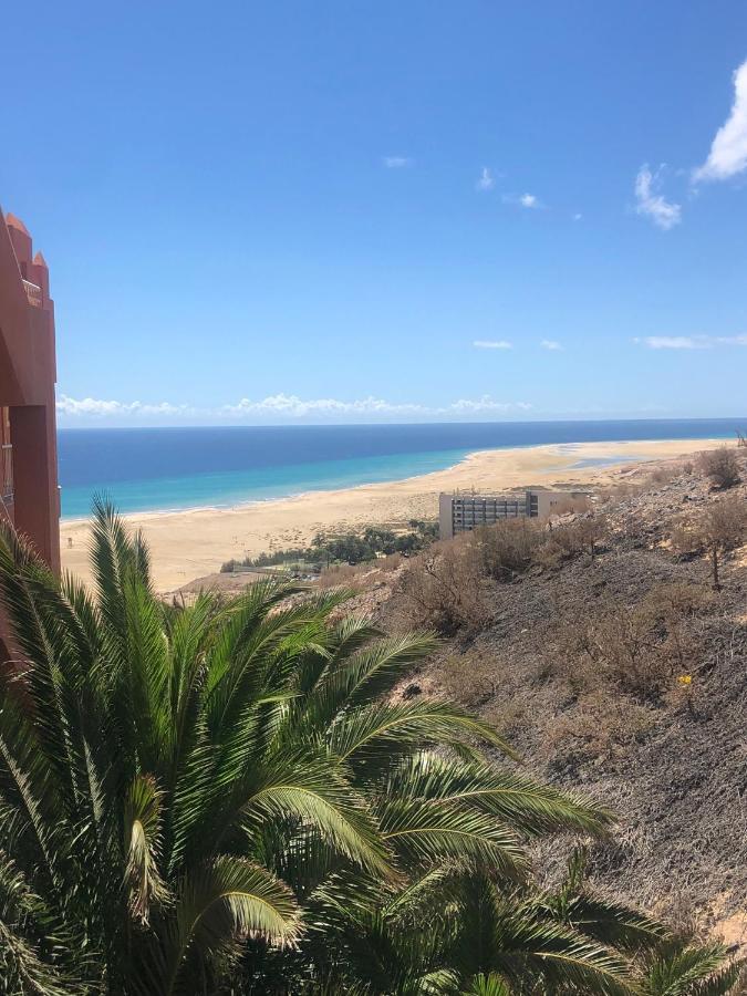 Front With Stunning Ocean Views! Appartement